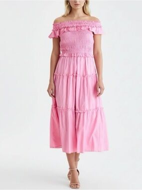 Avara Chic Pink Tiered Ruffle Maxi Dress